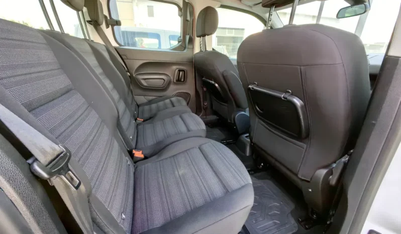
								OPEL COMBO full									