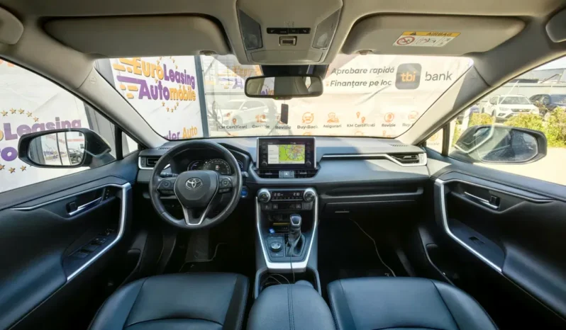 
								TOYOTA RAV 4 full									