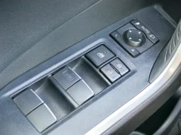 
										TOYOTA RAV 4 full									