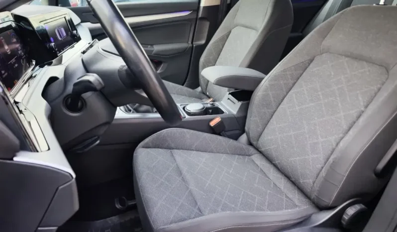 
								VOLKSWAGEN GOLF full									