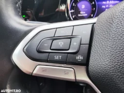 
										VOLKSWAGEN GOLF full									