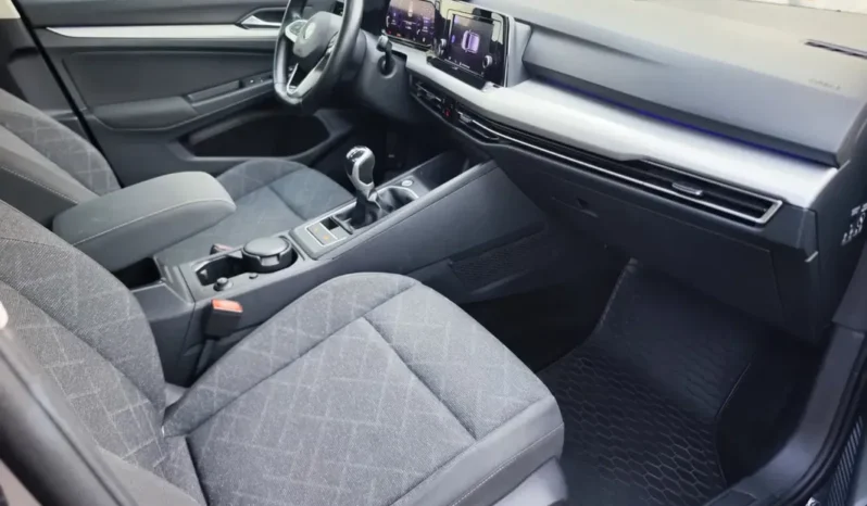 
								VOLKSWAGEN GOLF full									