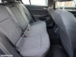 
										VOLKSWAGEN GOLF full									