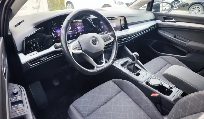 
								VOLKSWAGEN GOLF full									