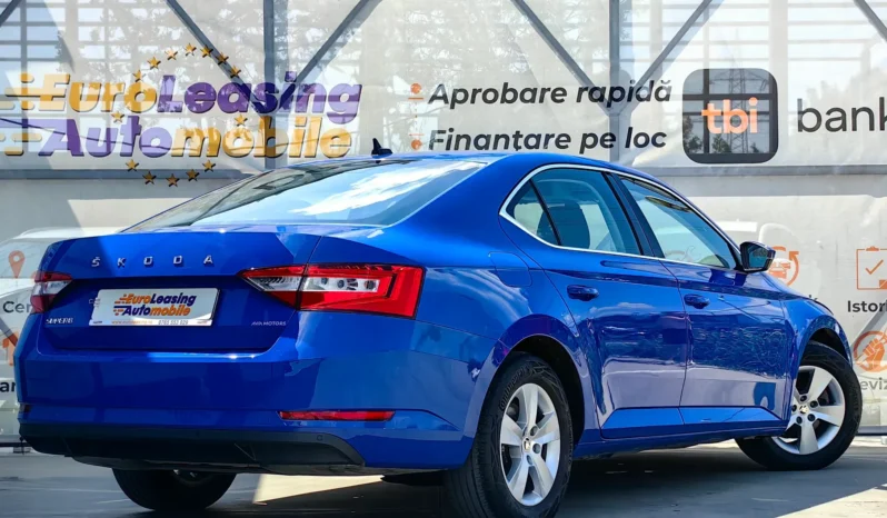 
								SKODA SUPERB full									