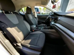 
										SKODA OCTAVIA full									