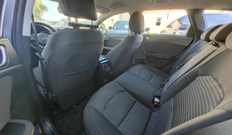 
								KIA CEED full									