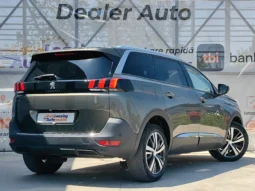 
										PEUGEOT 5008 full									