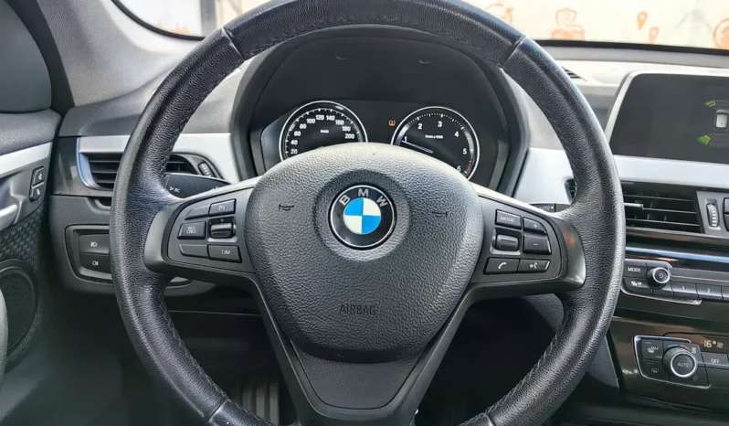 
								BMW X1 full									
