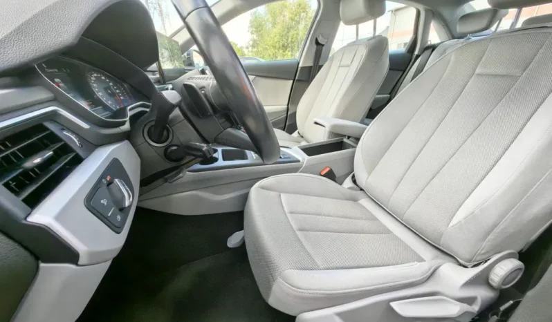 
								AUDI A4 full									