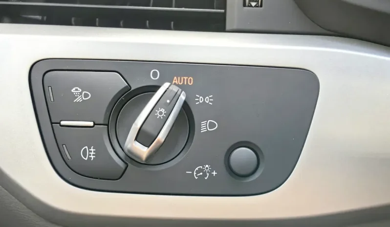
								AUDI A4 full									