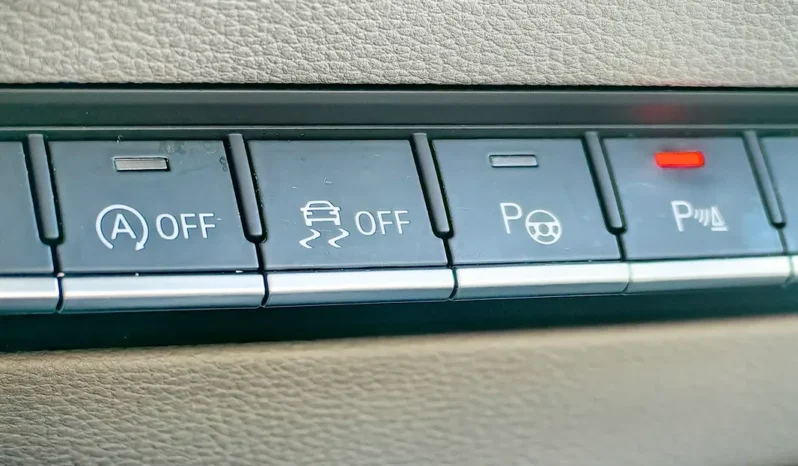 
								AUDI A4 full									