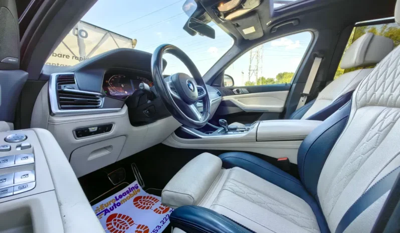 
								BMW X 7 full									
