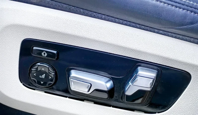 
								BMW X 7 full									