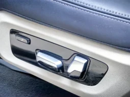 
										BMW X 7 full									