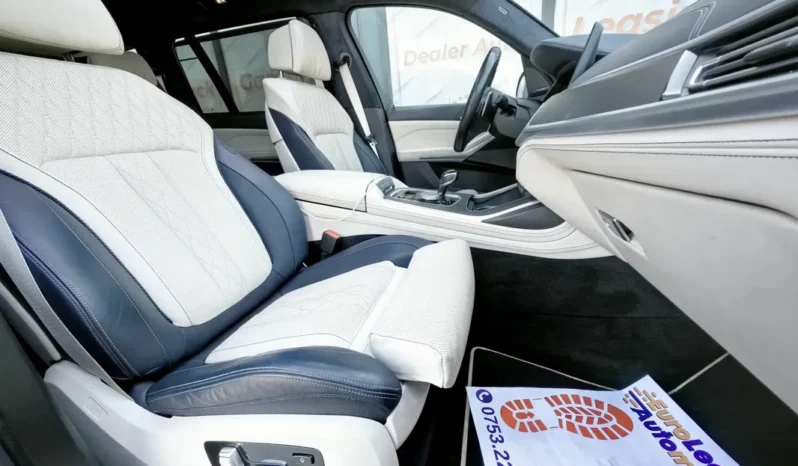 
								BMW X 7 full									