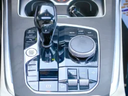 
										BMW X 7 full									