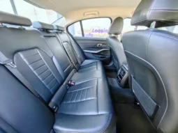 
										BMW SERIA 3 full									