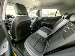 
										KIA STONIC full									