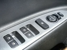 
										KIA STONIC full									