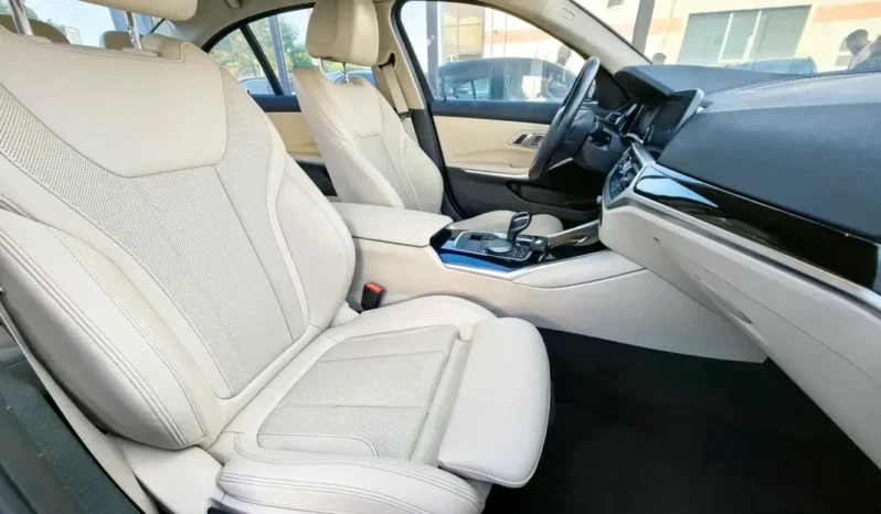 
								BMW SERIA 3 full									