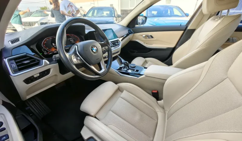 
								BMW SERIA 3 full									