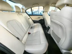 
										BMW SERIA 3 full									
