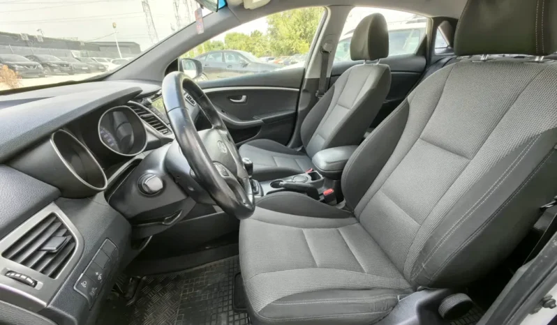 
								HYUNDAI I30 full									