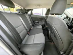 
										HYUNDAI I30 full									