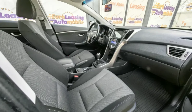 
								HYUNDAI I30 full									
