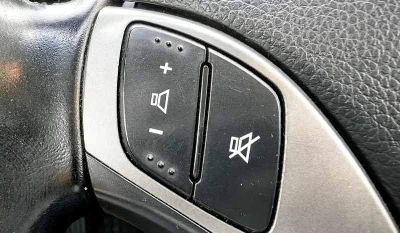 
								HYUNDAI I30 full									