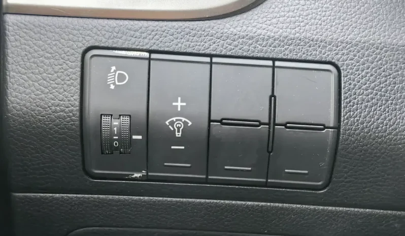 
								HYUNDAI I30 full									