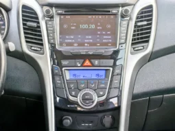
										HYUNDAI I30 full									