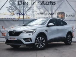 
										RENAULT ARKANA full									