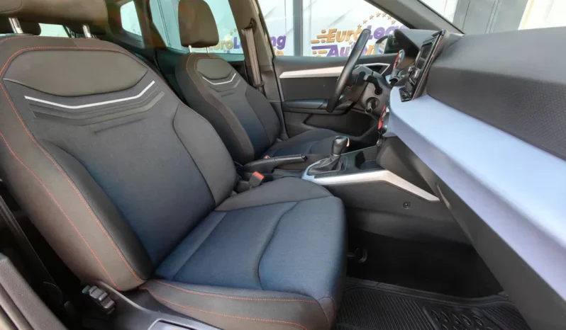 
								SEAT ARONA full									
