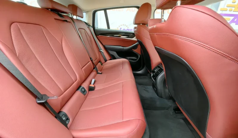 
								BMW X4 full									