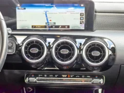 
										MERCEDES BENZ CLA 200 full									