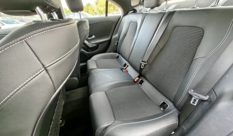 
								MERCEDES BENZ CLA 200 full									