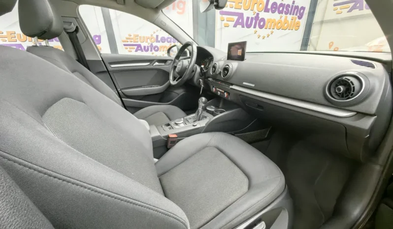 
								AUDI A3 SPORTBACK full									
