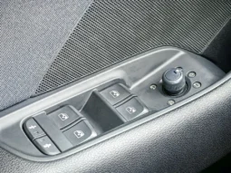 
										AUDI A3 SPORTBACK full									