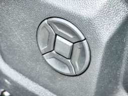 
										AUDI Q3 full									