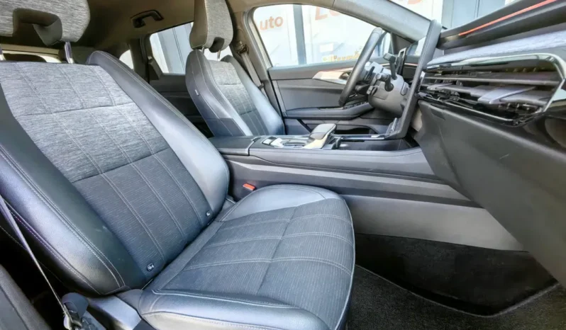 
								RENAULT AUSTRAL full									