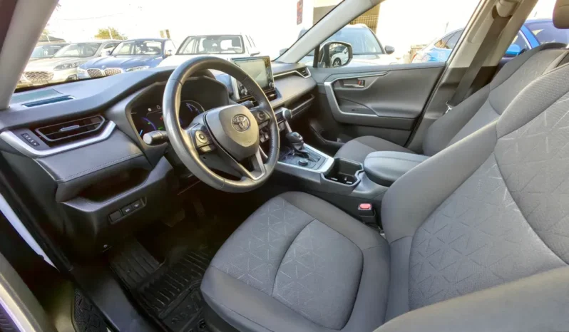 
								TOYOTA RAV 4 full									