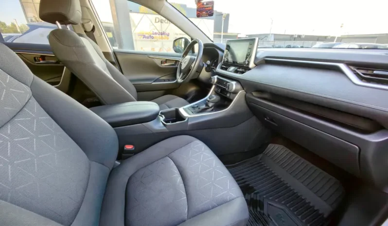 
								TOYOTA RAV 4 full									