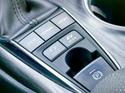 
										TOYOTA CAMRY full									