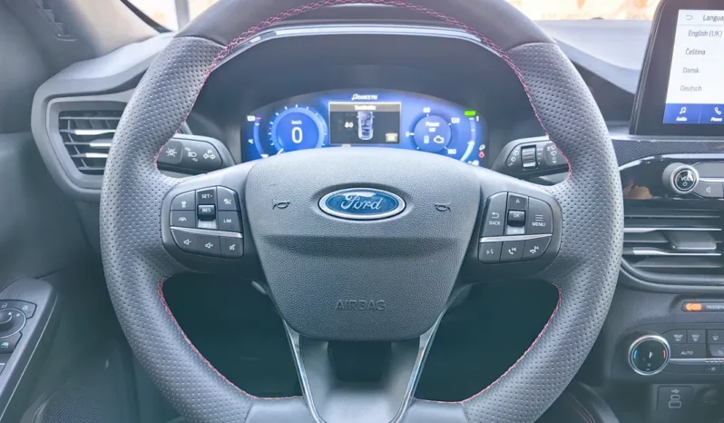 
								FORD KUGA full									