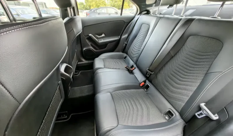 
								MERCEDES BENZ A 180 full									