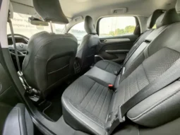 
										RENAULT ARKANA full									