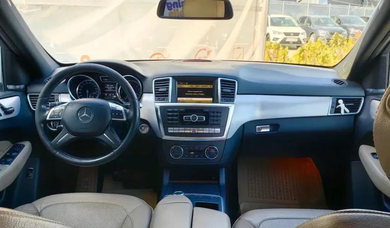 
								MERCEDES BENZ ML full									
