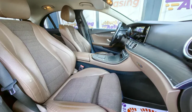 
								MERCEDES BENZ E full									